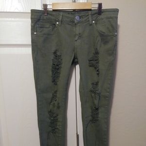 VIP Skinny Distressed Ankle Jeans Size 7/8 Olive